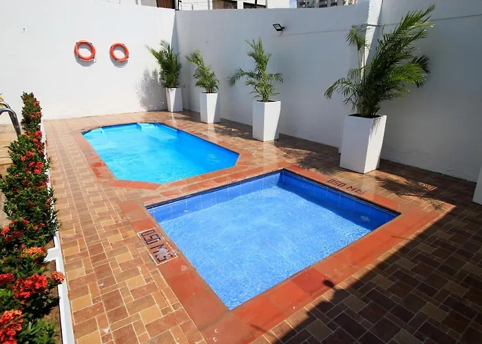 Hotel Rodadero Inn By Geh Suites