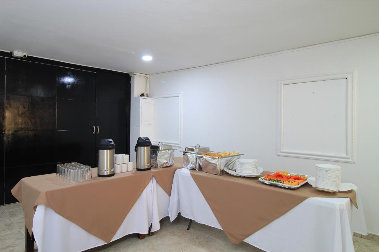 Hotel Mundihoteles Rodadero Plaza 3*